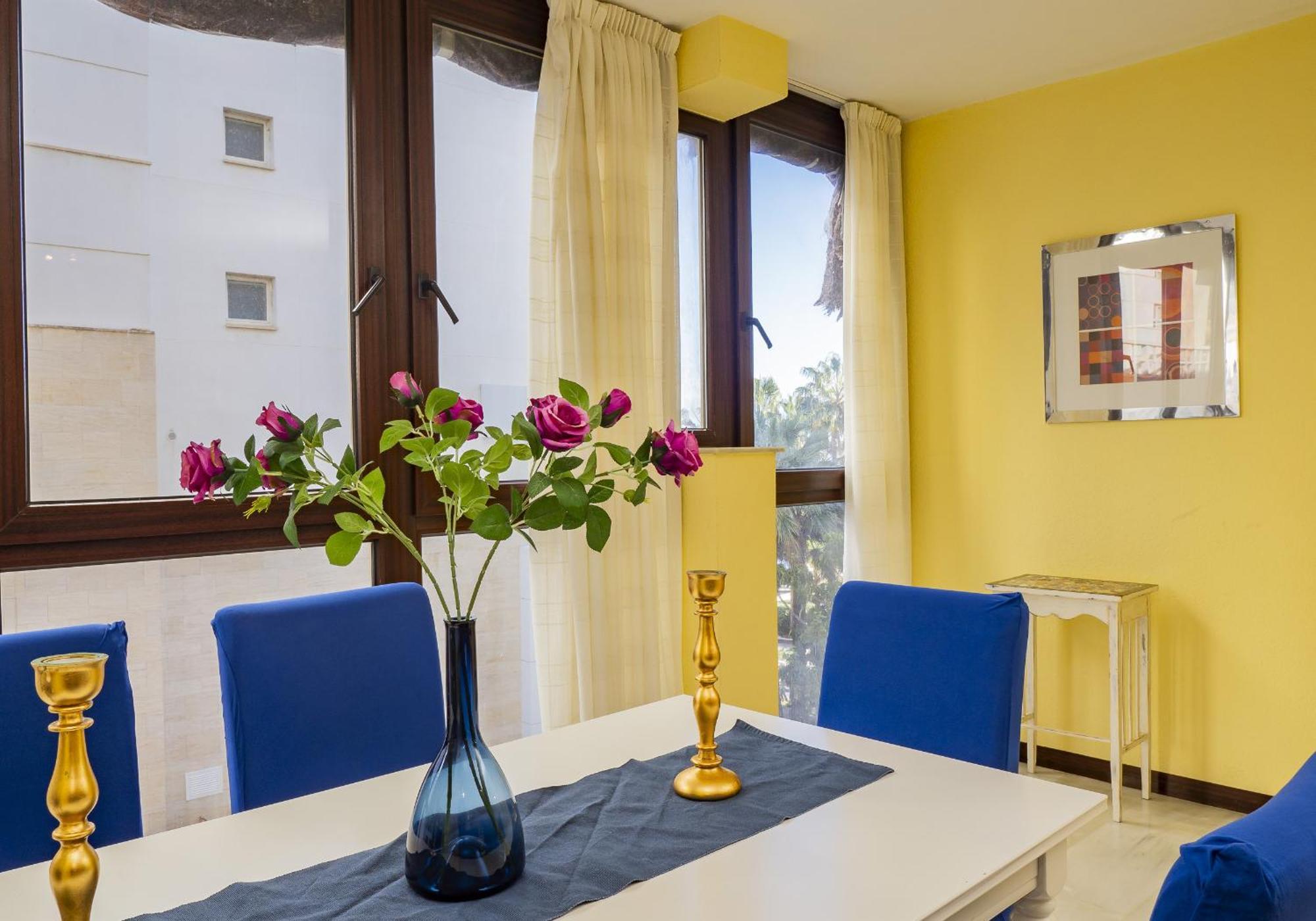 Cubo's Mayoral Front Line Apartment